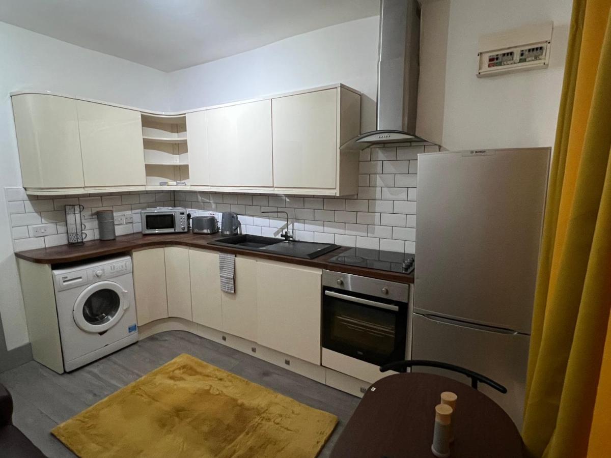 Ferienwohnung Ground Floor Two Bed Cairo Street Warrington Exterior foto